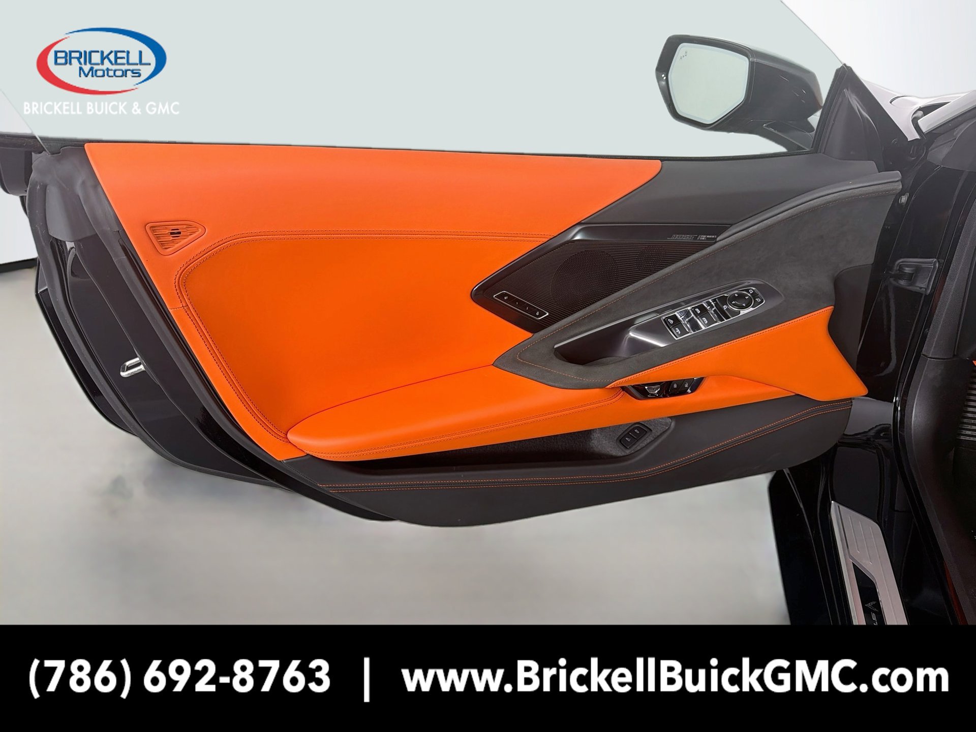 Used 2025 Chevrolet Corvette Stingray Premium Conv w/ Z51 Performance Package RWD image 18