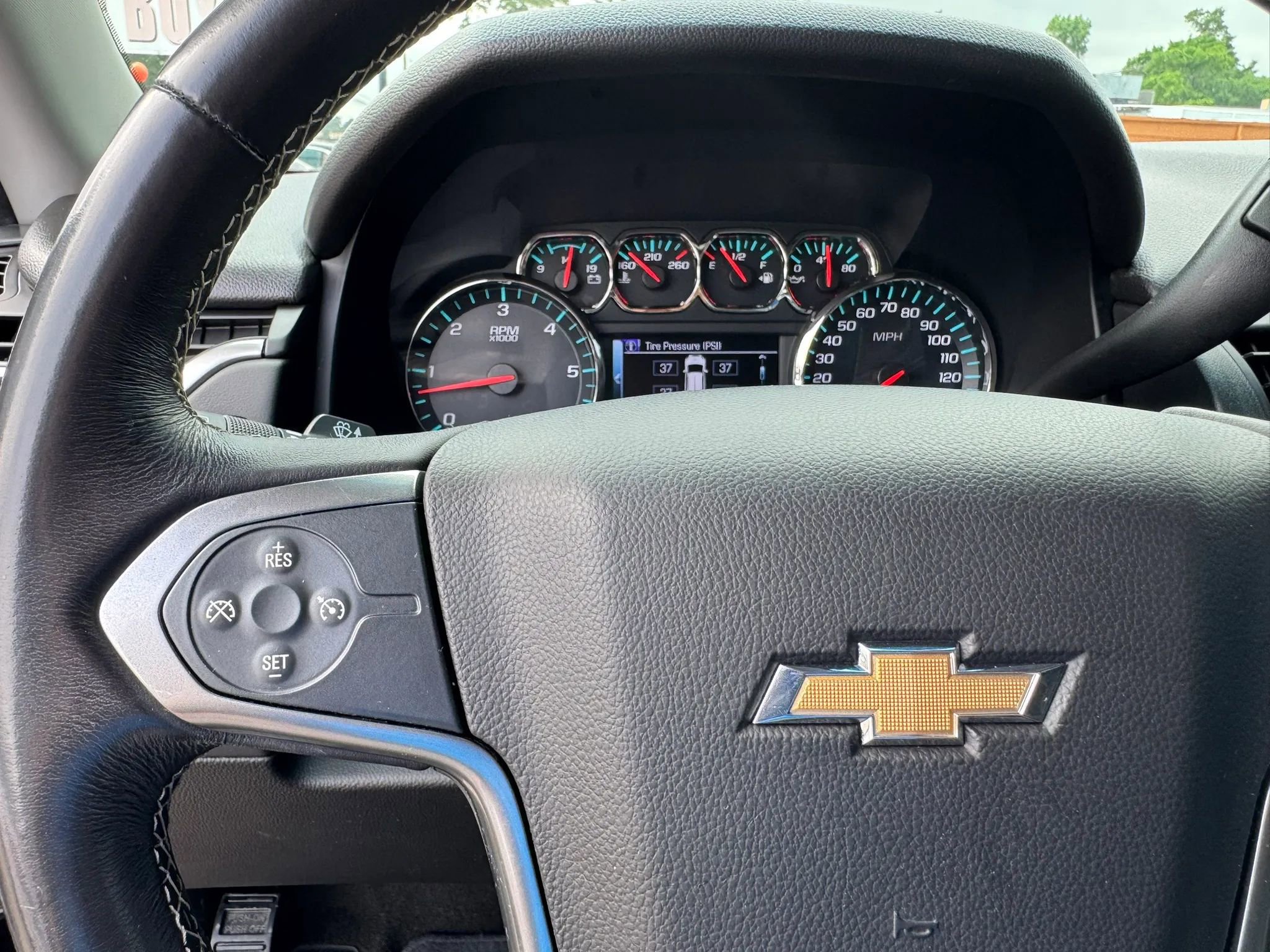 Used 2018 Chevrolet Tahoe LS RWD image 34