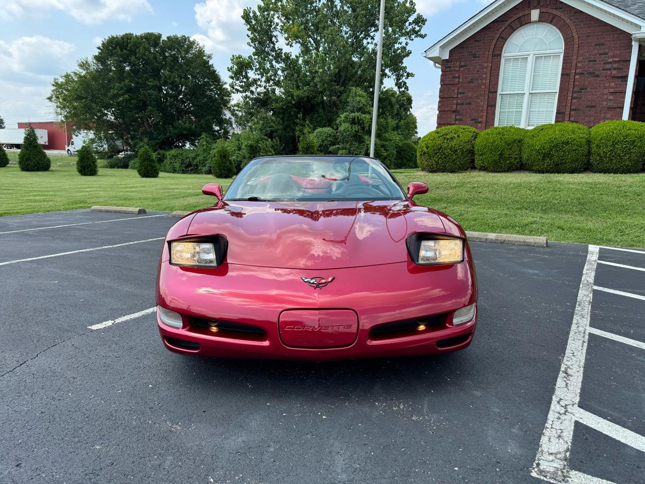 Used 2004 Chevrolet Corvette Convertible w/ Preferred Equipment Group RWD image 19
