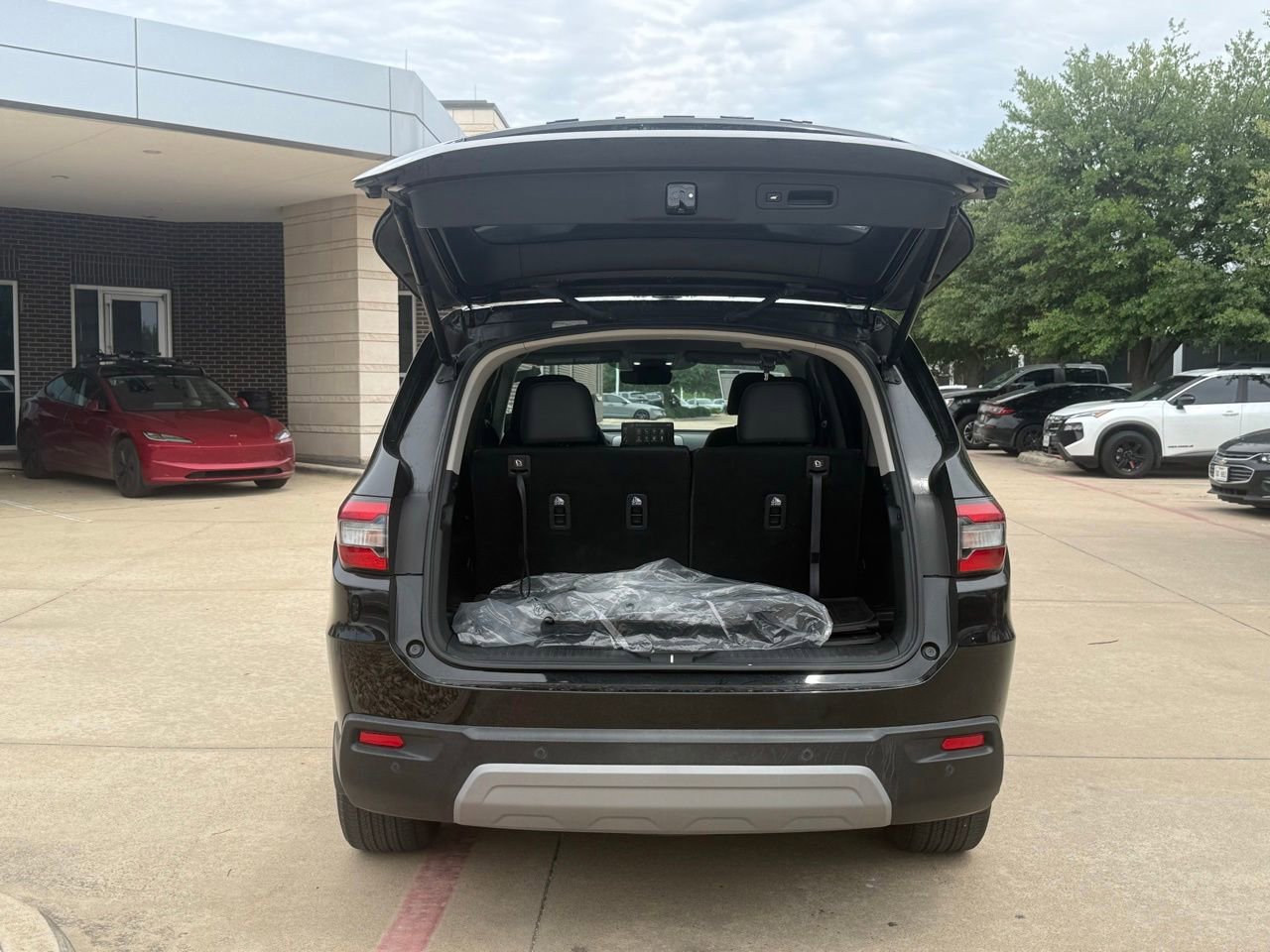 Used 2023 Honda Pilot EX-L image 5