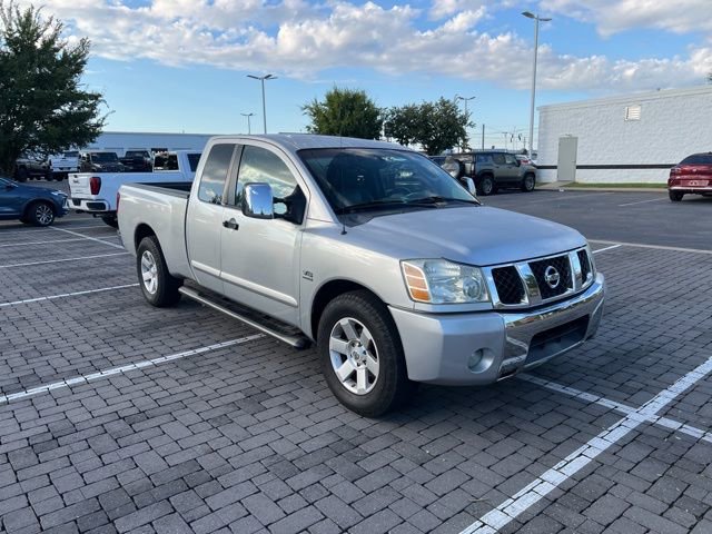Used 2004 Nissan Titan LE w/ (Tow) Big Tow Pkg