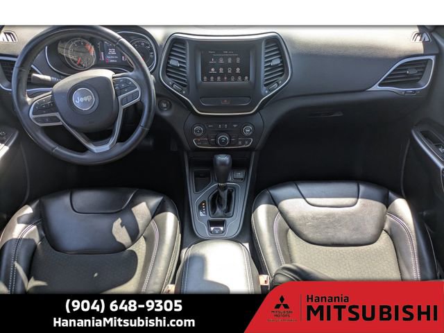 Used 2019 Jeep Cherokee Latitude Plus image 14