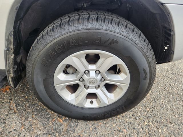 Used 2024 Toyota 4Runner SR5 image 21