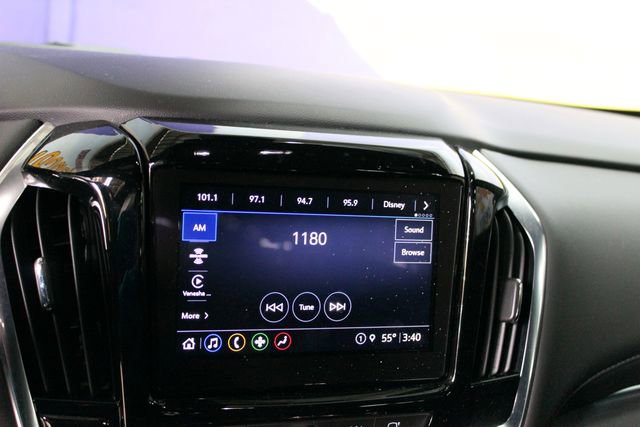 Used 2022 Chevrolet Traverse LT FWD image 20