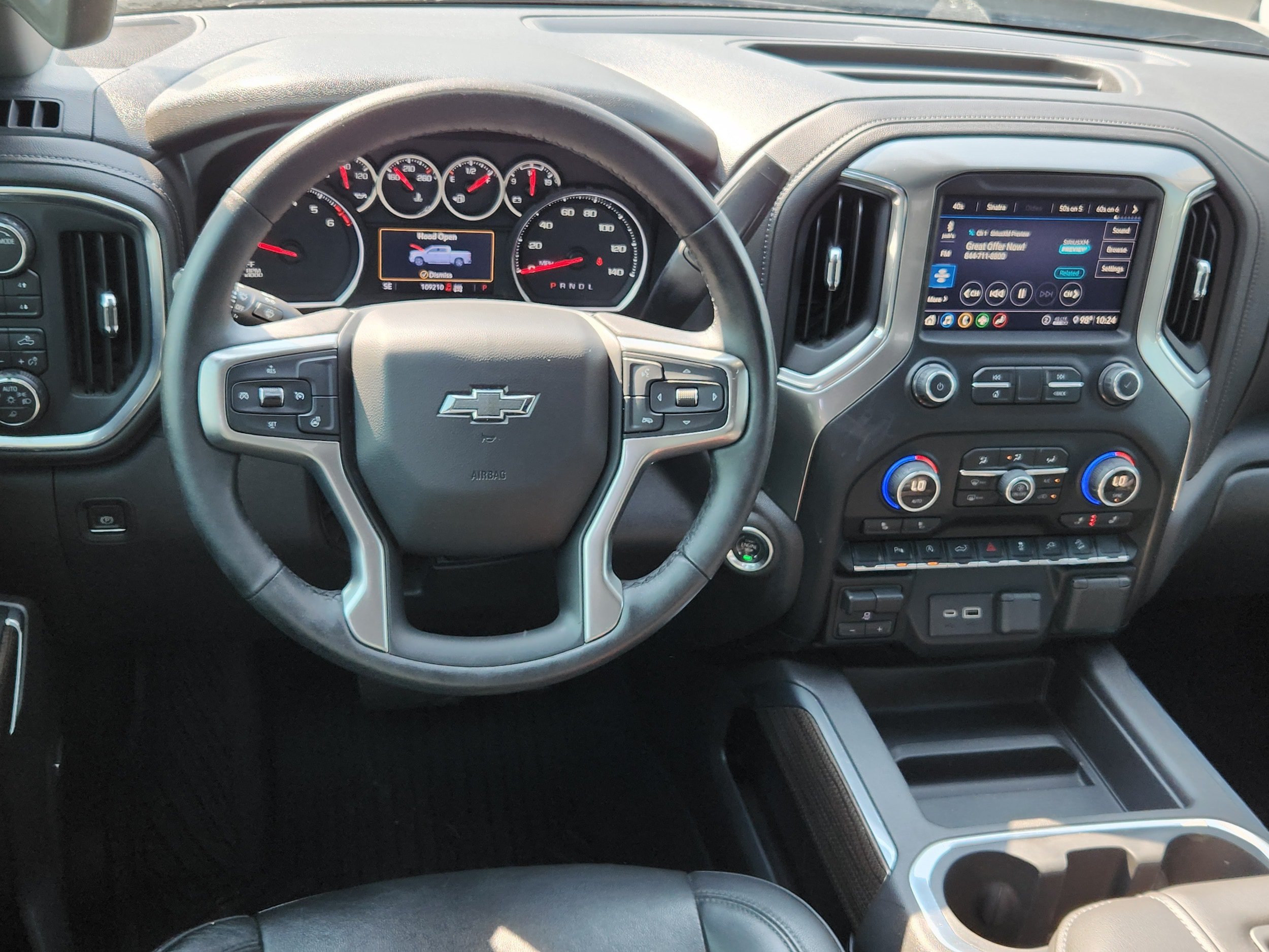 Used 2020 Chevrolet Silverado 1500 LT Trail Boss AWD/4WD image 9