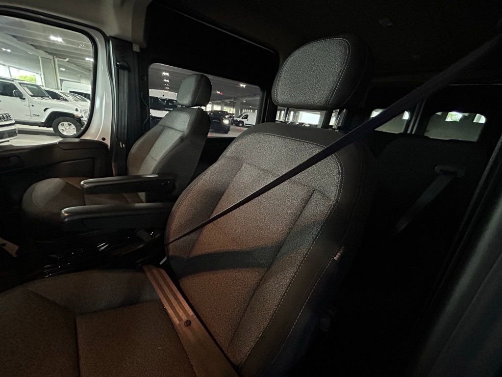 Used 2023 RAM ProMaster 2500 image 36