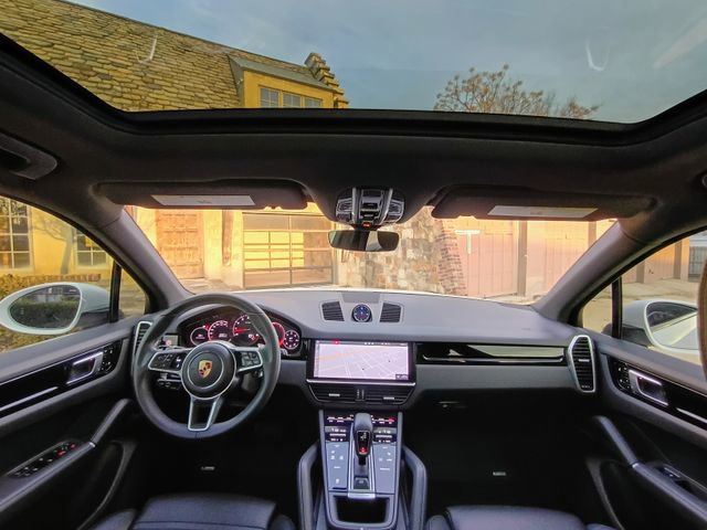 Used 2020 Porsche Cayenne image 41