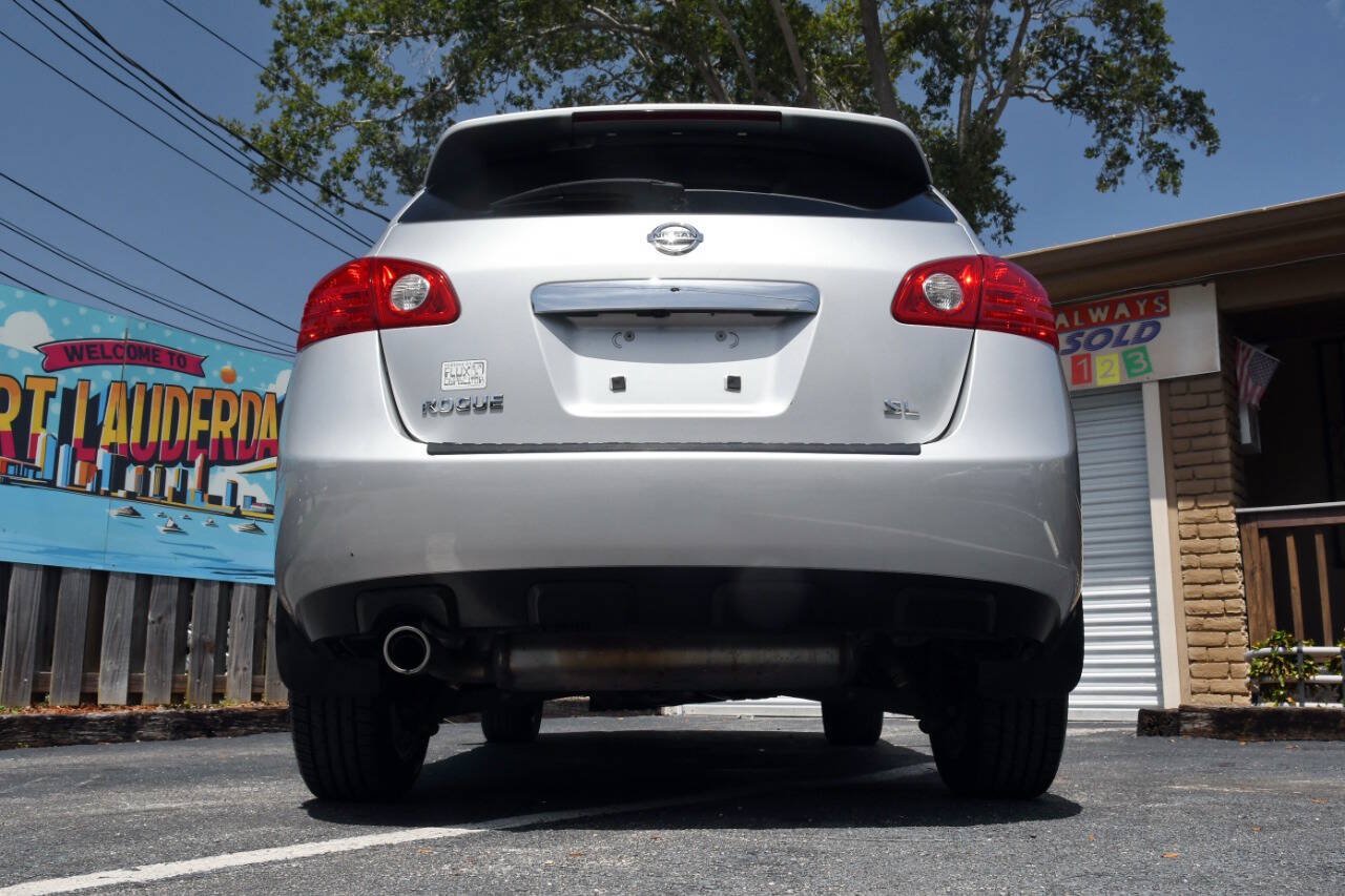 Used 2013 Nissan Rogue SL FWD image 29