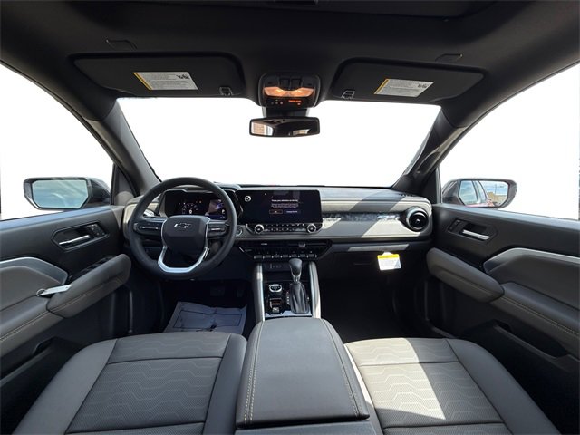 New 2024 Chevrolet Colorado ZR2 w/ Off-Road Front Bumper Package image 22