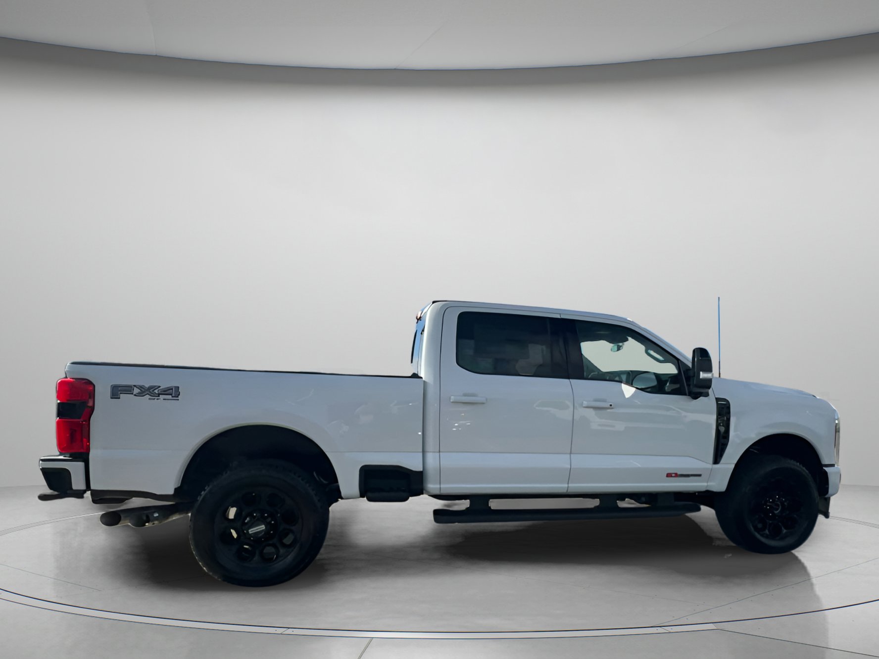 New 2026 Ford F350 Lariat w/ Black Appearance Package image 34