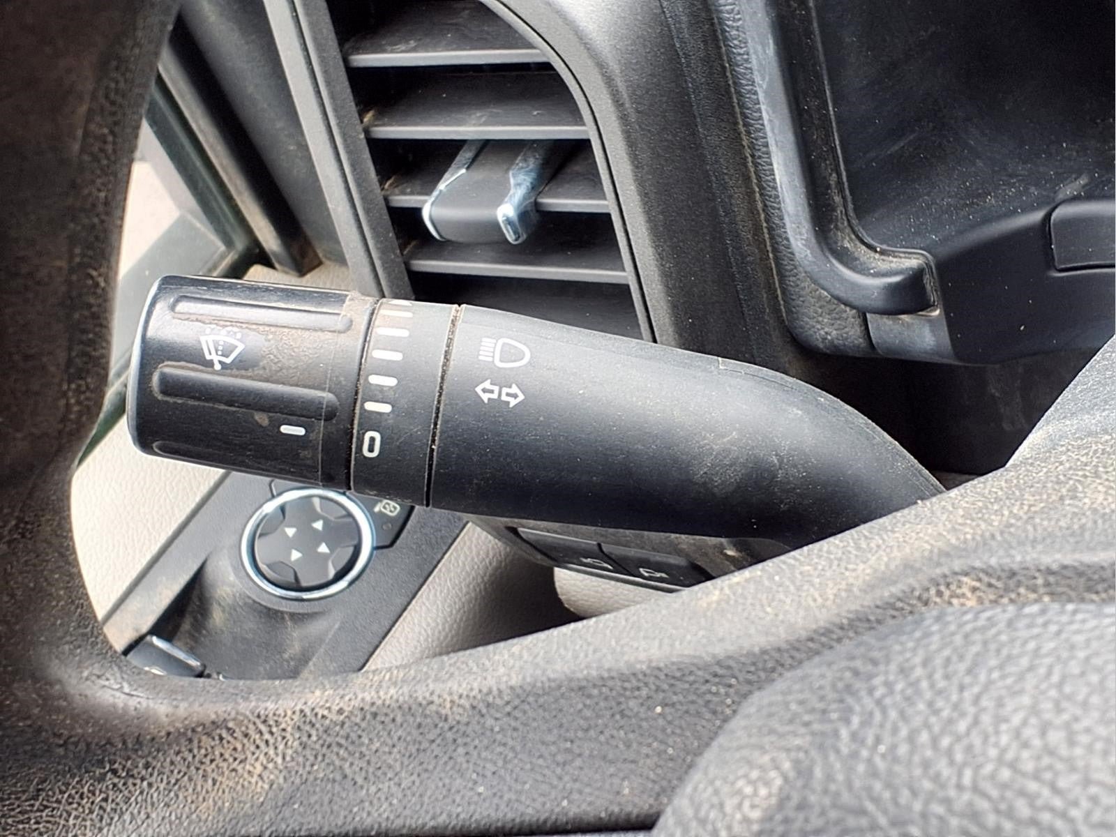 Used 2022 Ford F550 Luxury RWD image 17