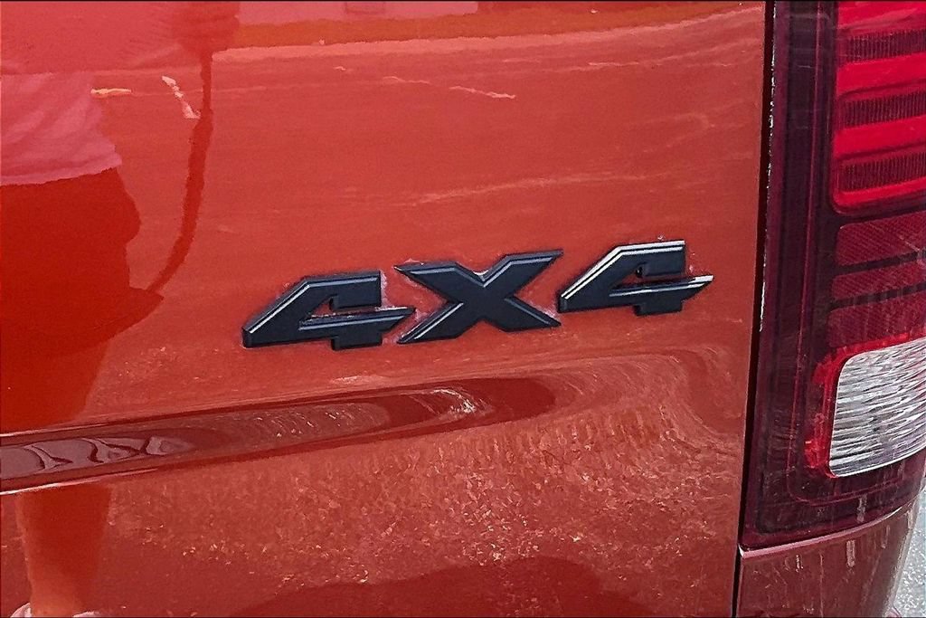 Used 2017 RAM 1500 Sport w/ Copper Sport Package AWD/4WD image 8