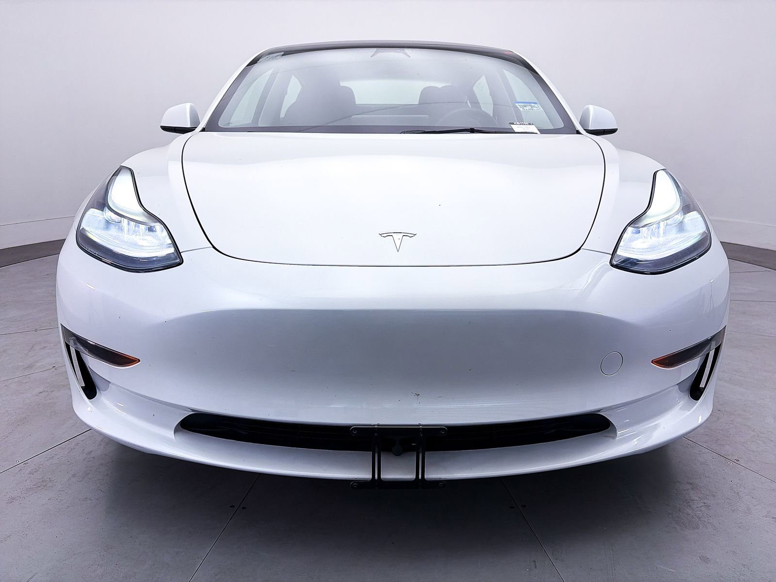 Used 2023 Tesla Model 3 Standard Range image 10