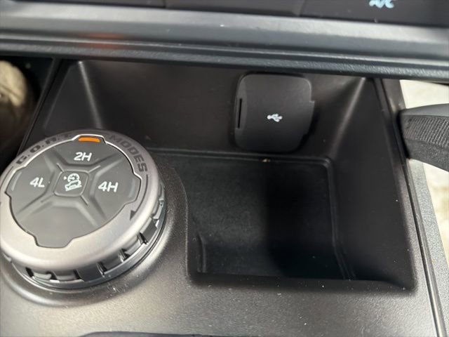 Used 2022 Ford Bronco Big Bend image 24