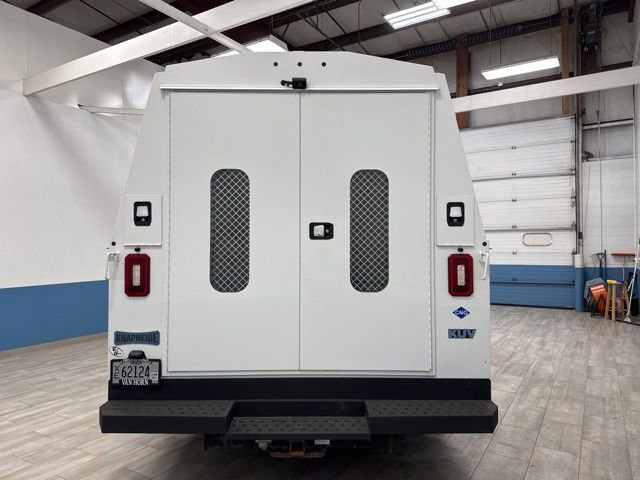 Used 2021 Ford E-450 and Econoline 450 Super Duty image 6