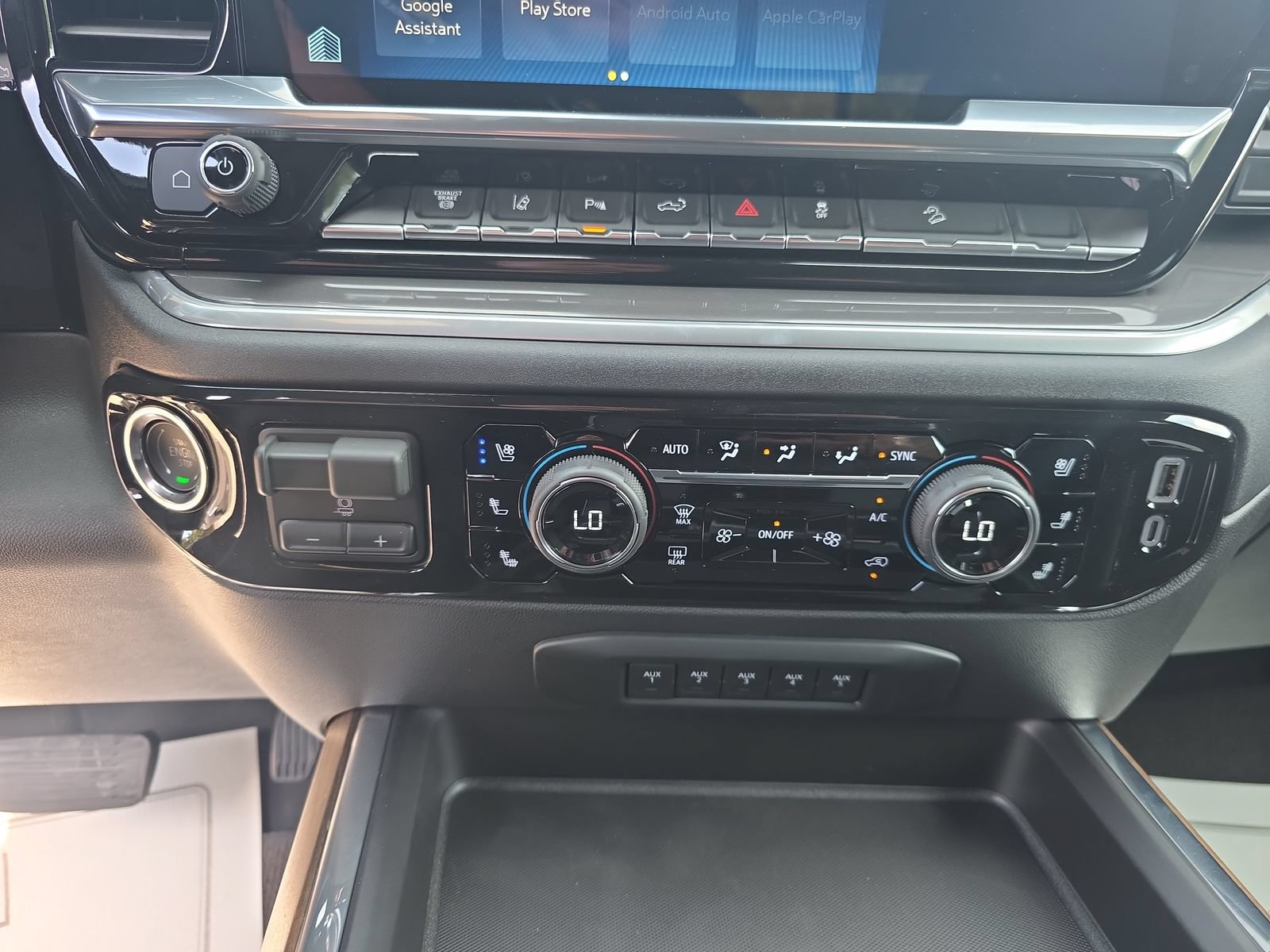 New 2026 Chevrolet Silverado 2500 High Country w/ High Country Premium Package AWD/4WD image 21