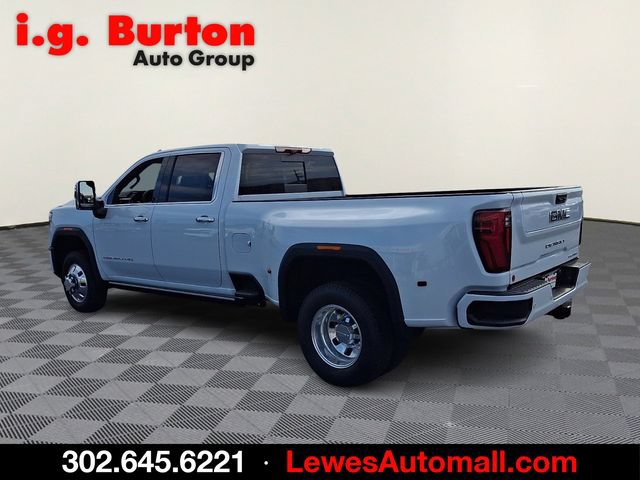 New 2026 GMC Sierra 3500 Denali Ultimate AWD/4WD image 3