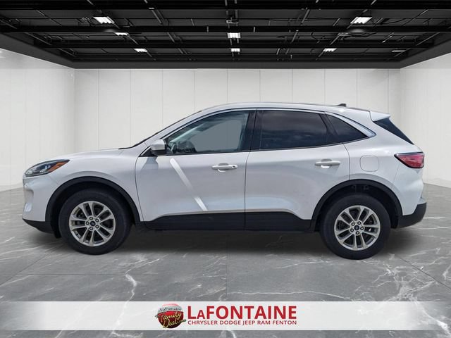 Used 2021 Ford Escape SE AWD/4WD image 2