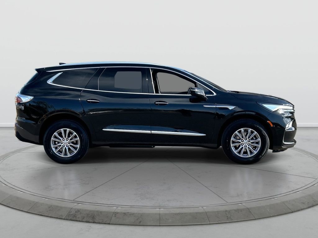 Used 2023 Buick Enclave Essence FWD image 9