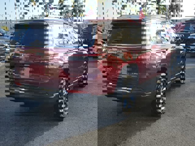 Used 2022 Jeep Grand Cherokee L Limited image 7