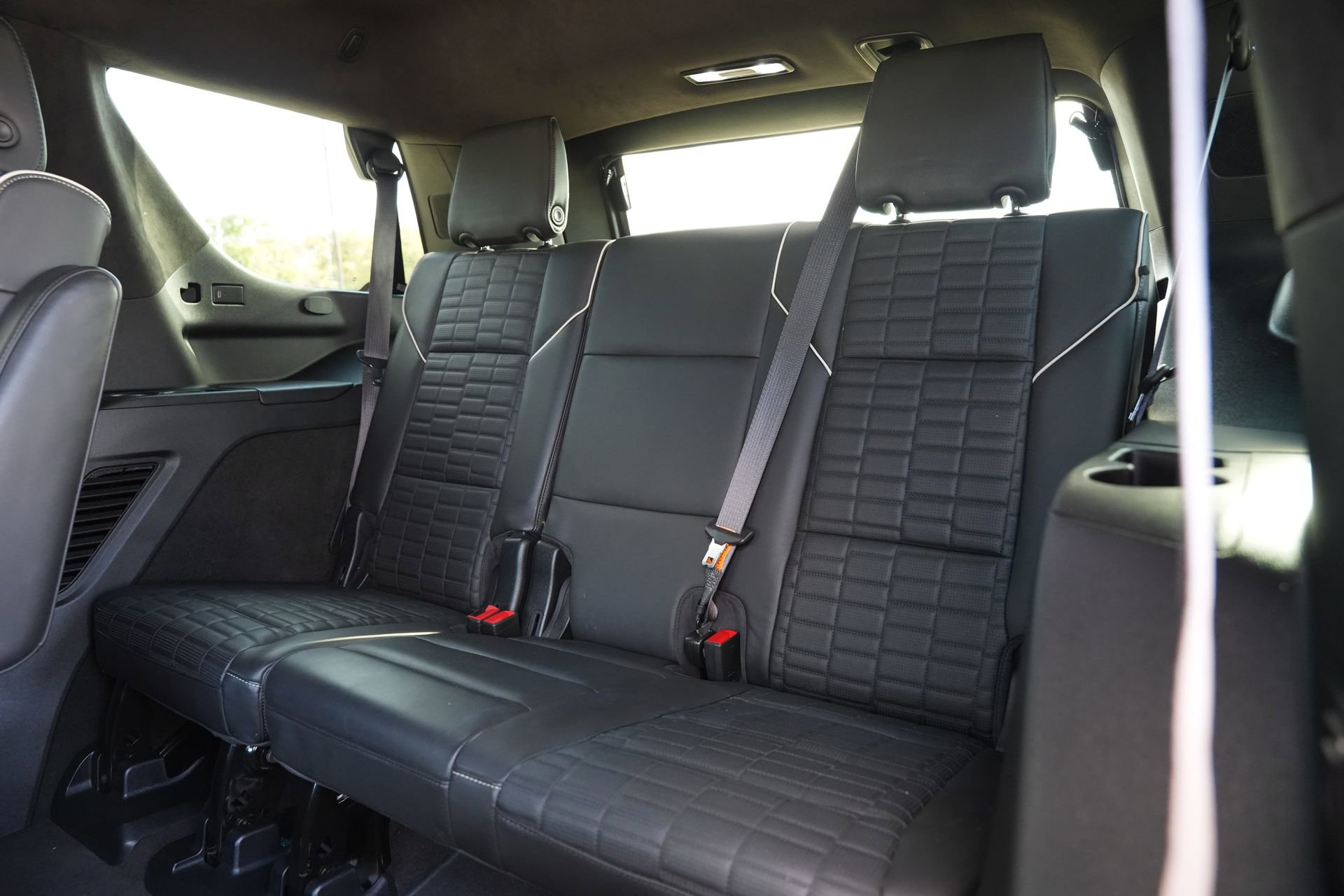 Certified 2024 Cadillac Escalade Sport Platinum w/ LPO, ONYX Package image 21