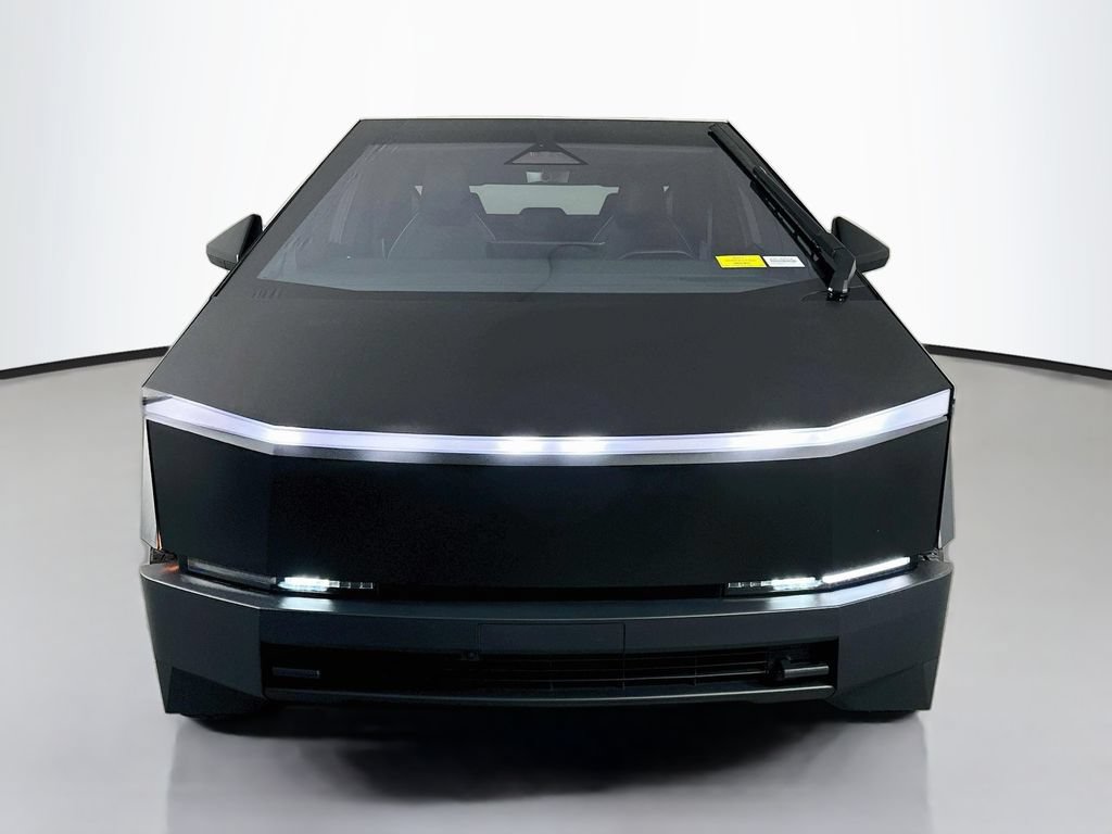 Used 2024 Tesla Cybertruck AWD Crew Cab image 2