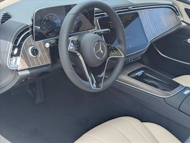 New 2026 Mercedes-Benz E 350 4MATIC Sedan image 3