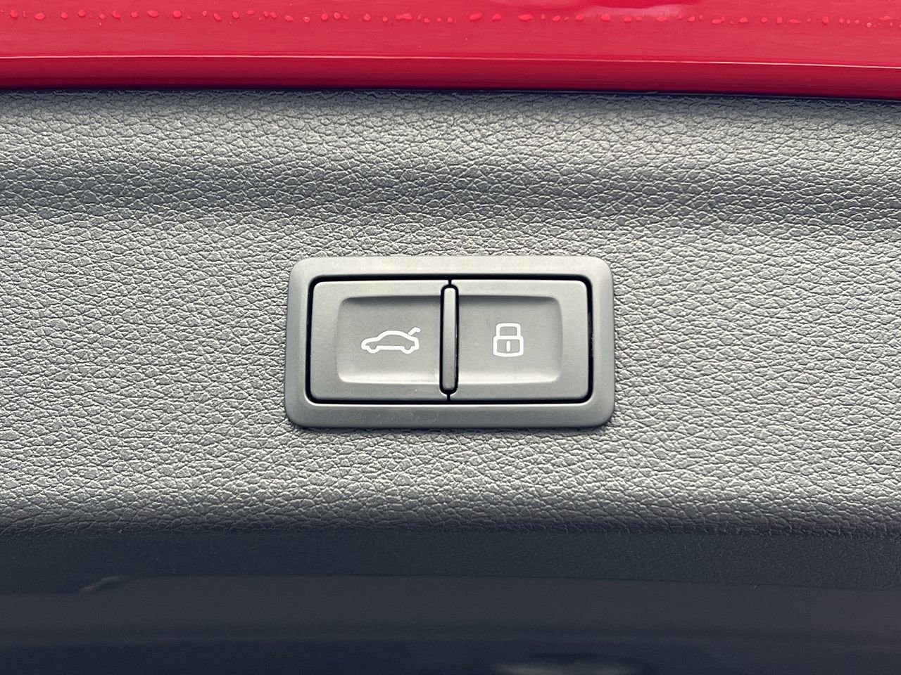 Used 2024 Audi Q3 2.0T Premium image 28