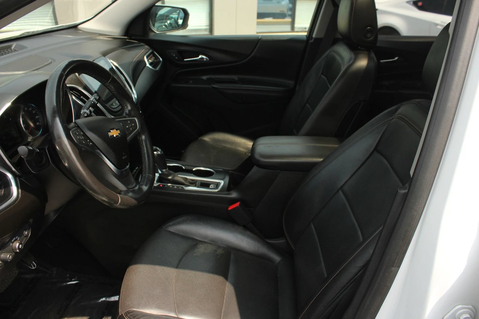 Used 2018 Chevrolet Equinox Premier AWD/4WD image 13