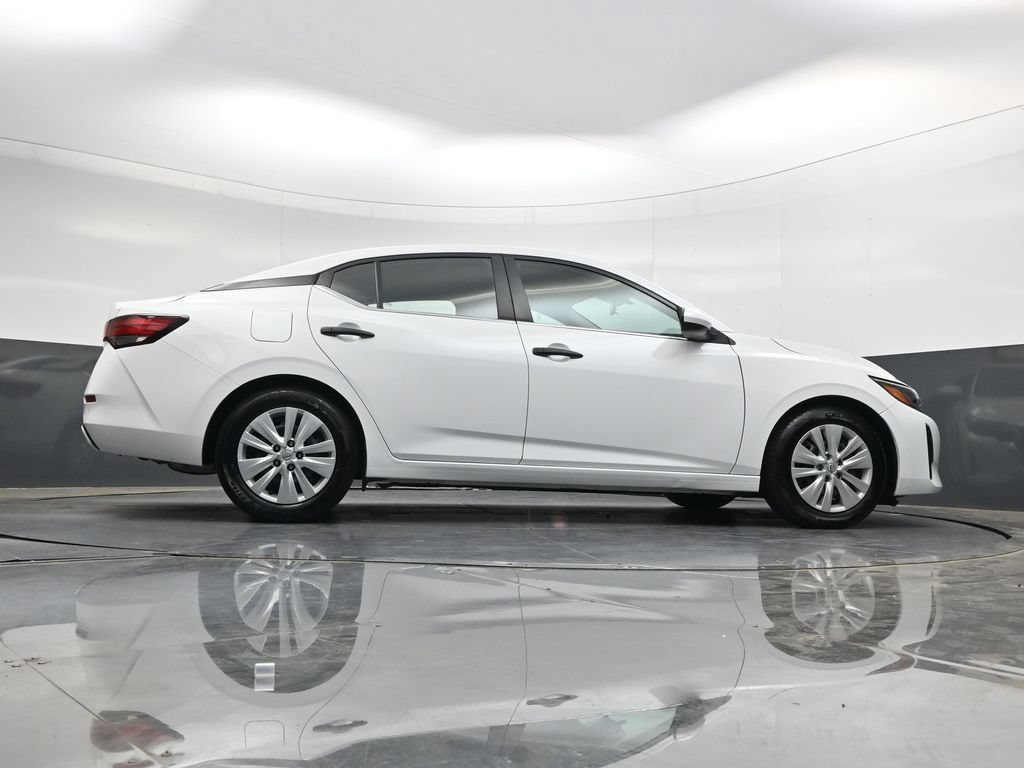Used 2025 Nissan Sentra S FWD image 36
