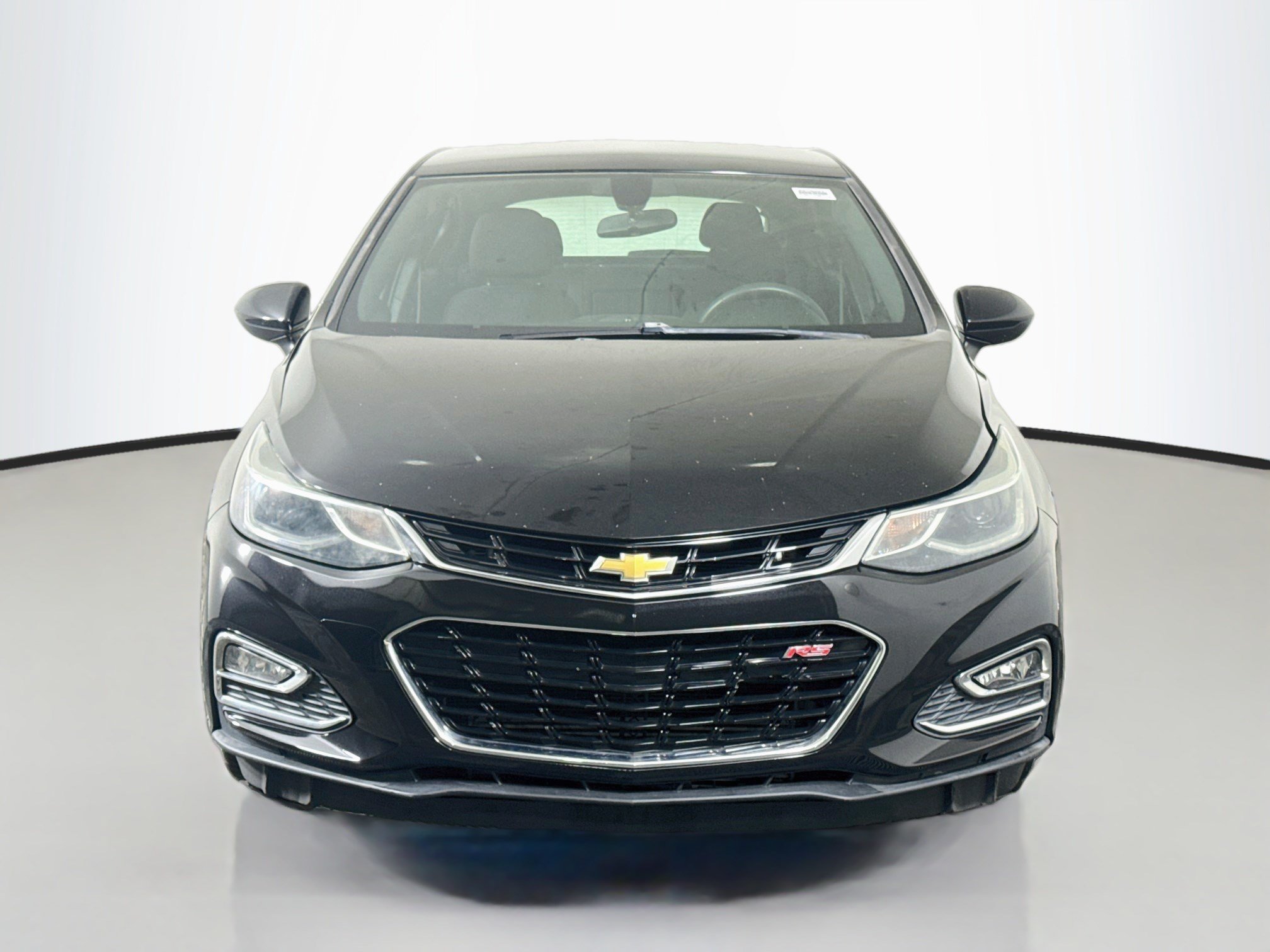 Used 2017 Chevrolet Cruze LT w/ Convenience Package FWD image 2