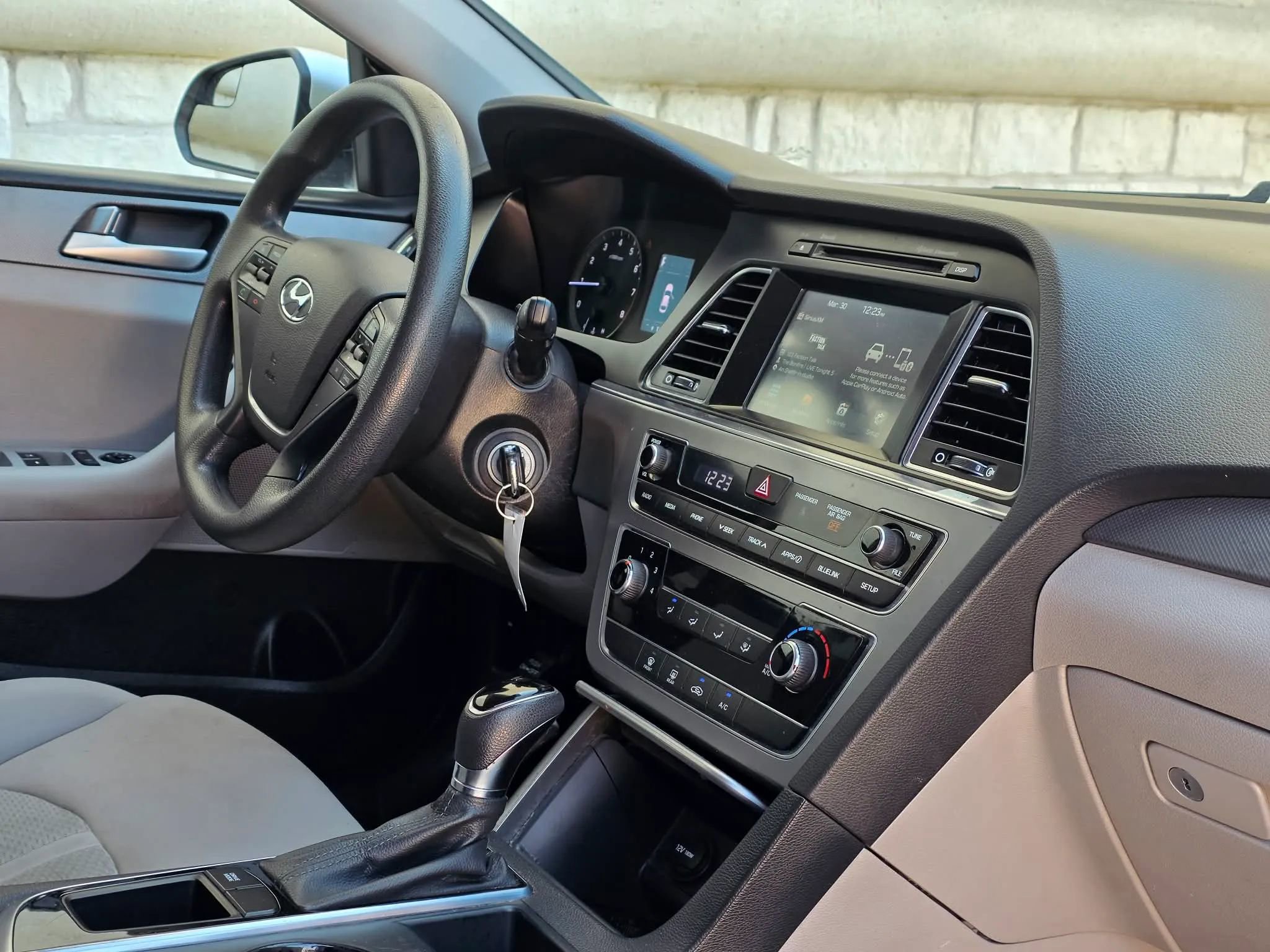 Used 2017 Hyundai Sonata SE image 17