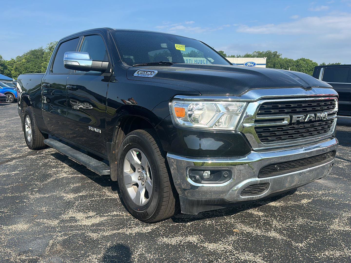 Used 2022 RAM 1500 Big Horn AWD/4WD image 3