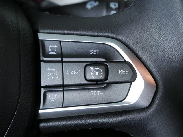 Certified 2023 Jeep Compass Limited w/ Sun and Sound Group AWD/4WD image 27