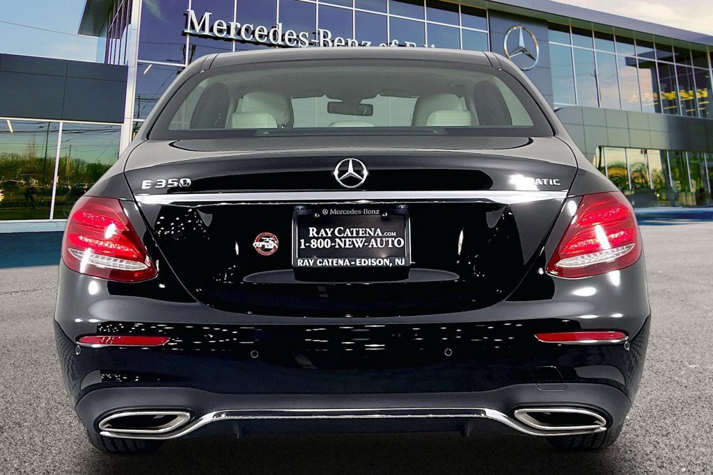 Certified 2020 Mercedes-Benz E 350 4MATIC Sedan image 4
