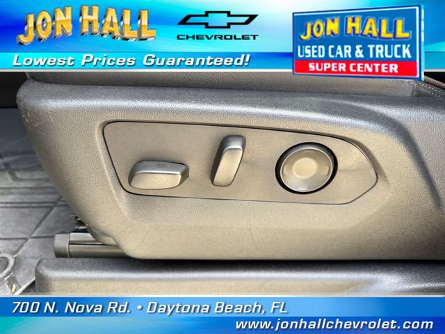Used 2024 Chevrolet Suburban High Country AWD/4WD image 21