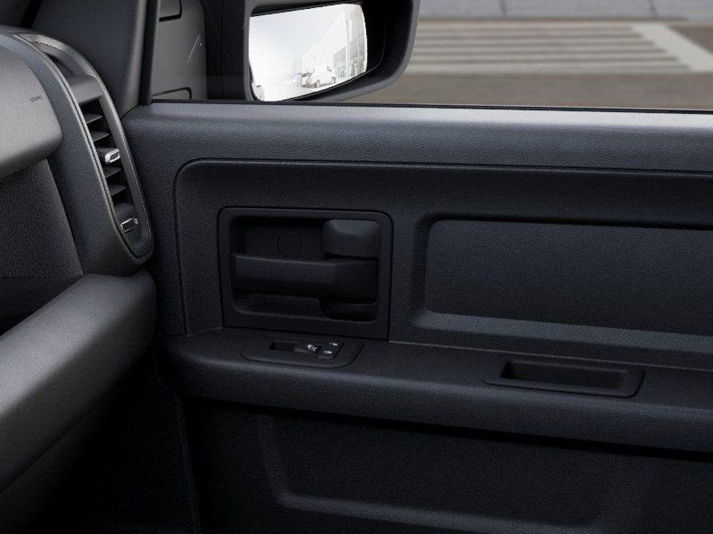 New 2026 RAM 2500 Tradesman w/ Chrome Appearance Group AWD/4WD image 25