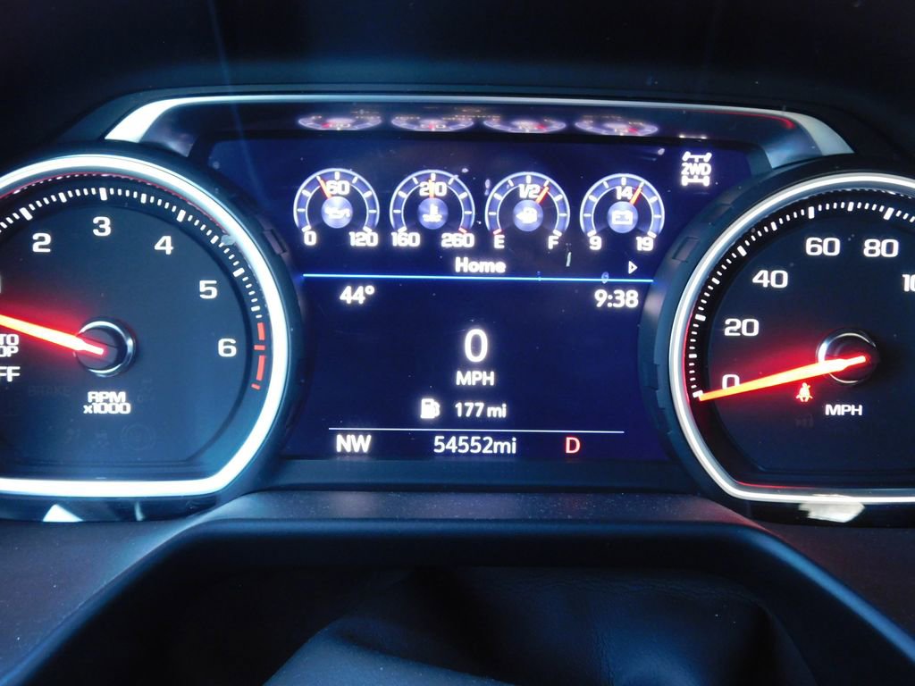 Used 2021 Chevrolet Tahoe Z71 w/ Z71 Off-Road Package image 6