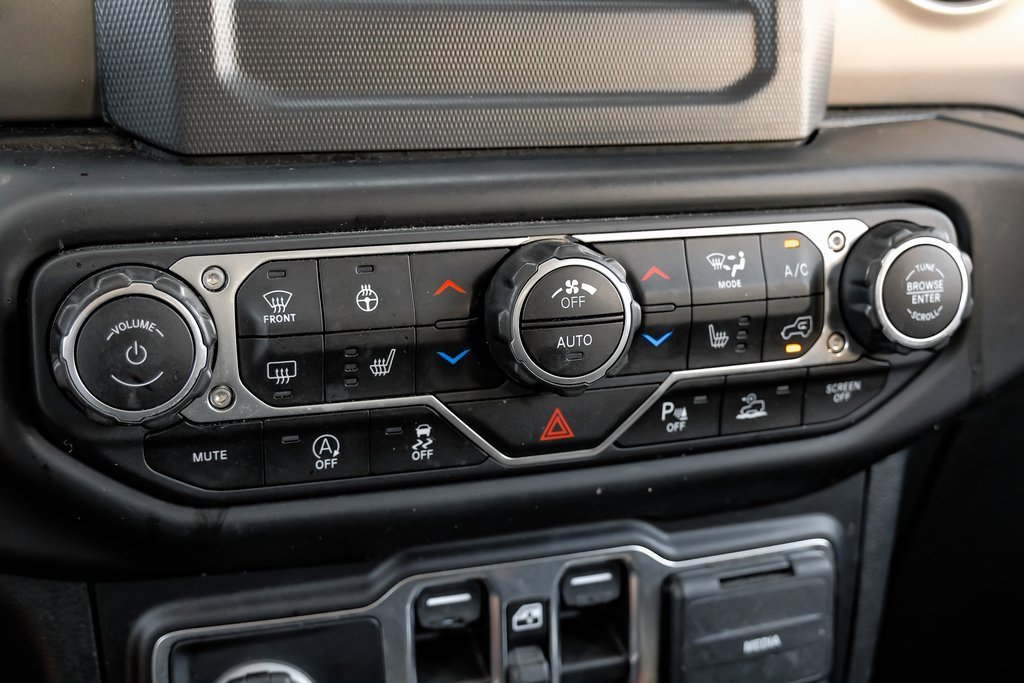 Used 2021 Jeep Wrangler Unlimited Sport image 39