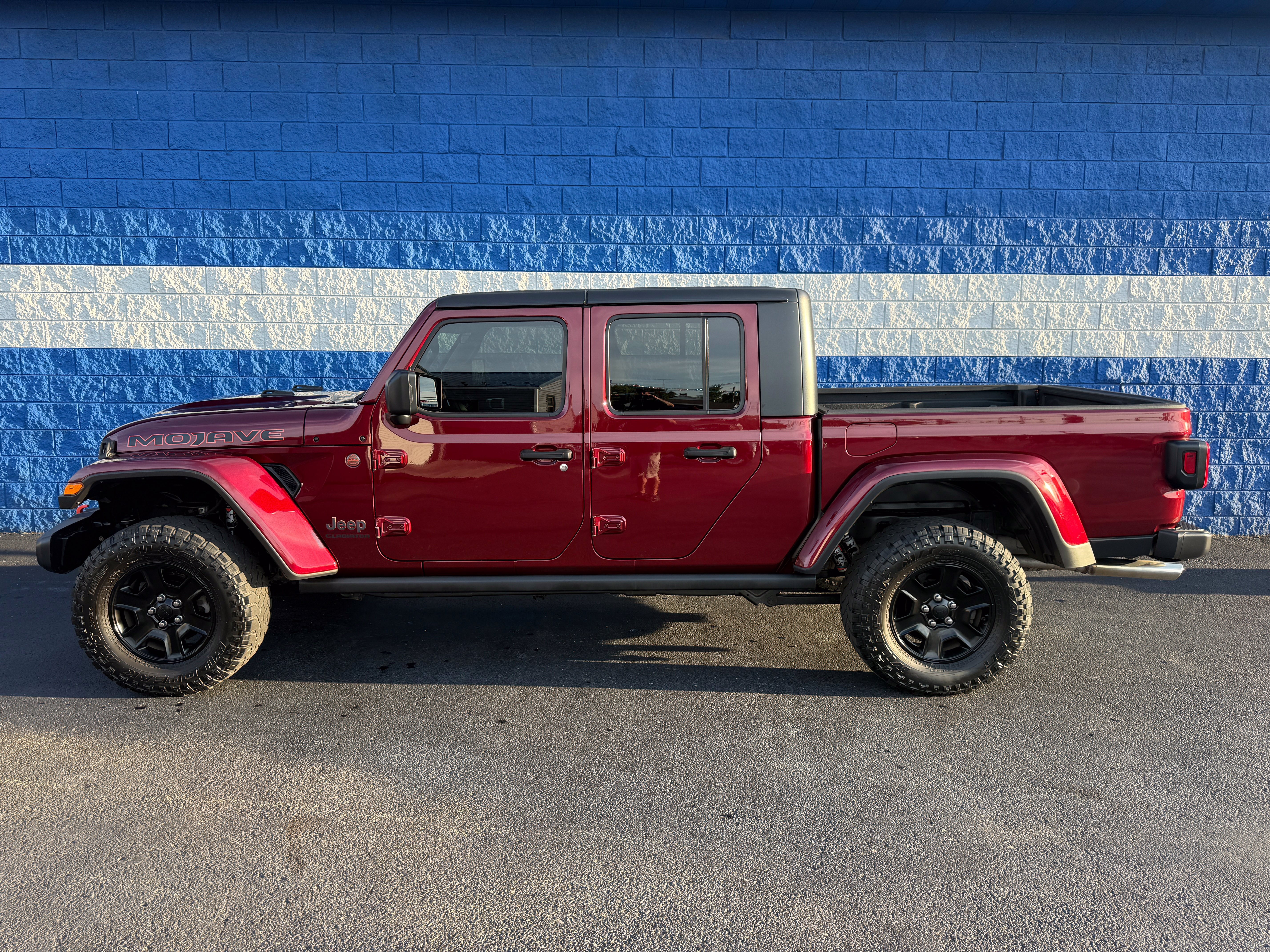 Used 2021 Jeep Gladiator Mojave w/ Cold Weather Group AWD/4WD image 15