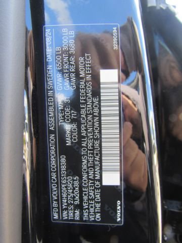 Used 2025 Volvo XC90 T8 Plus w/ Protection Package Premier image 55