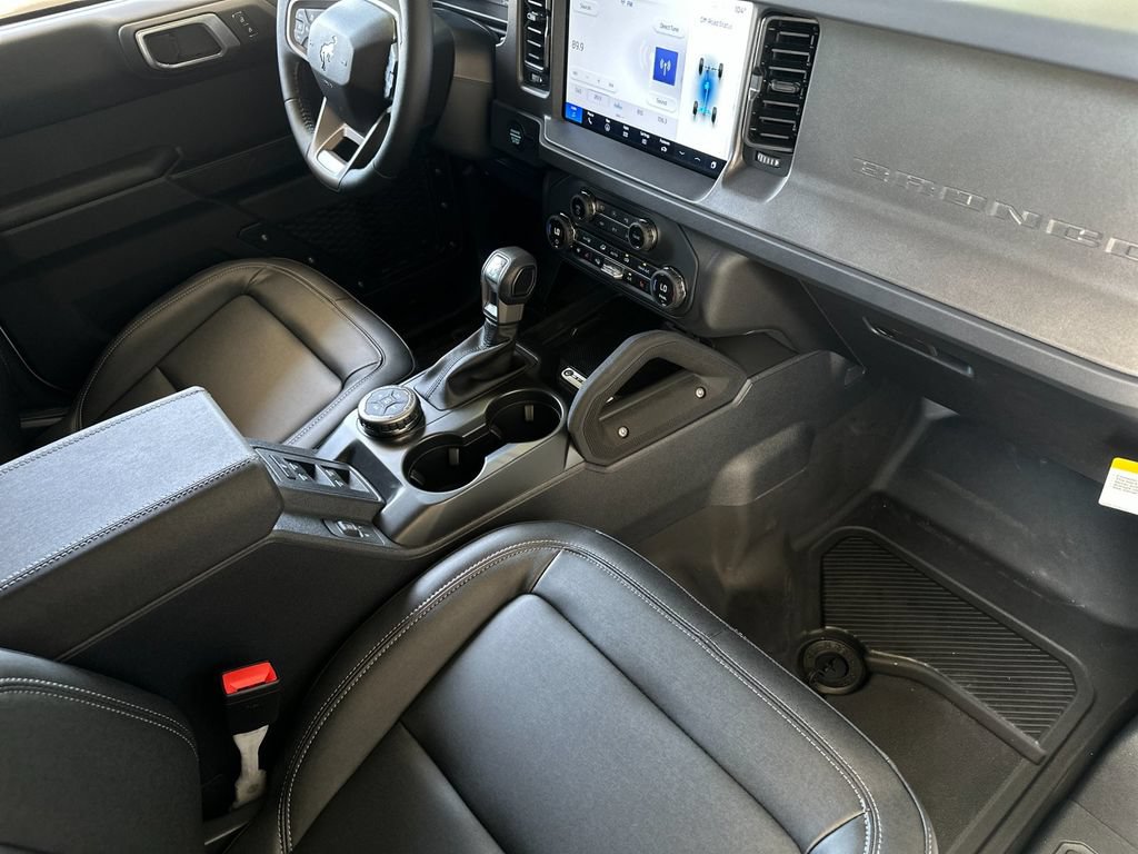 New 2026 Ford Bronco Badlands AWD/4WD image 15