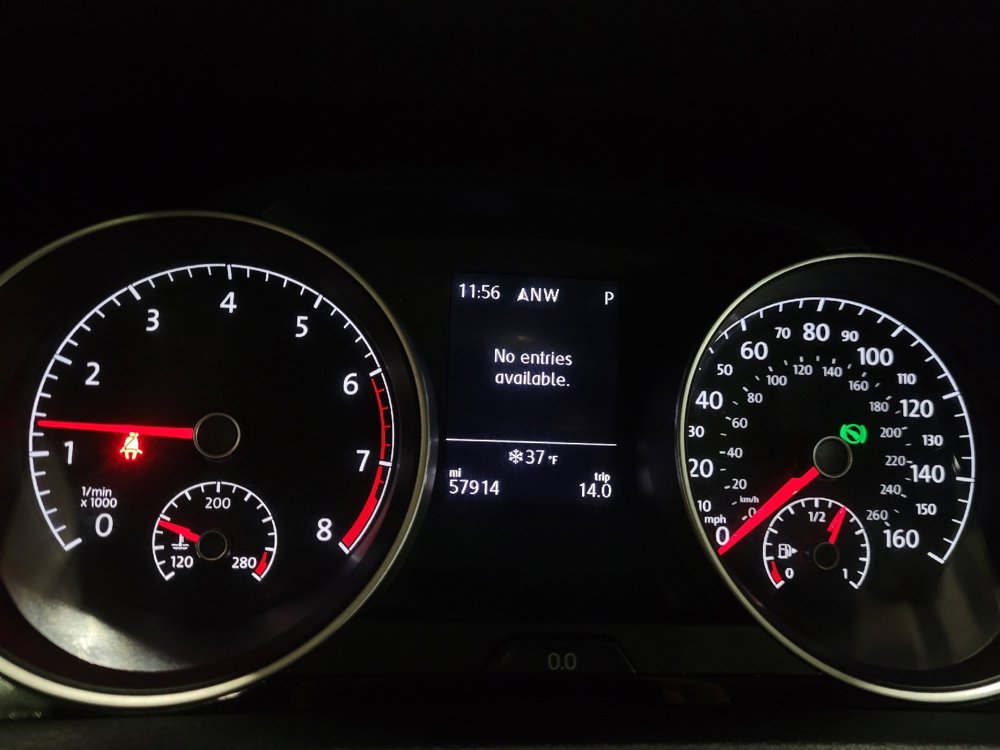 Used 2018 Volkswagen Golf SEL image 23