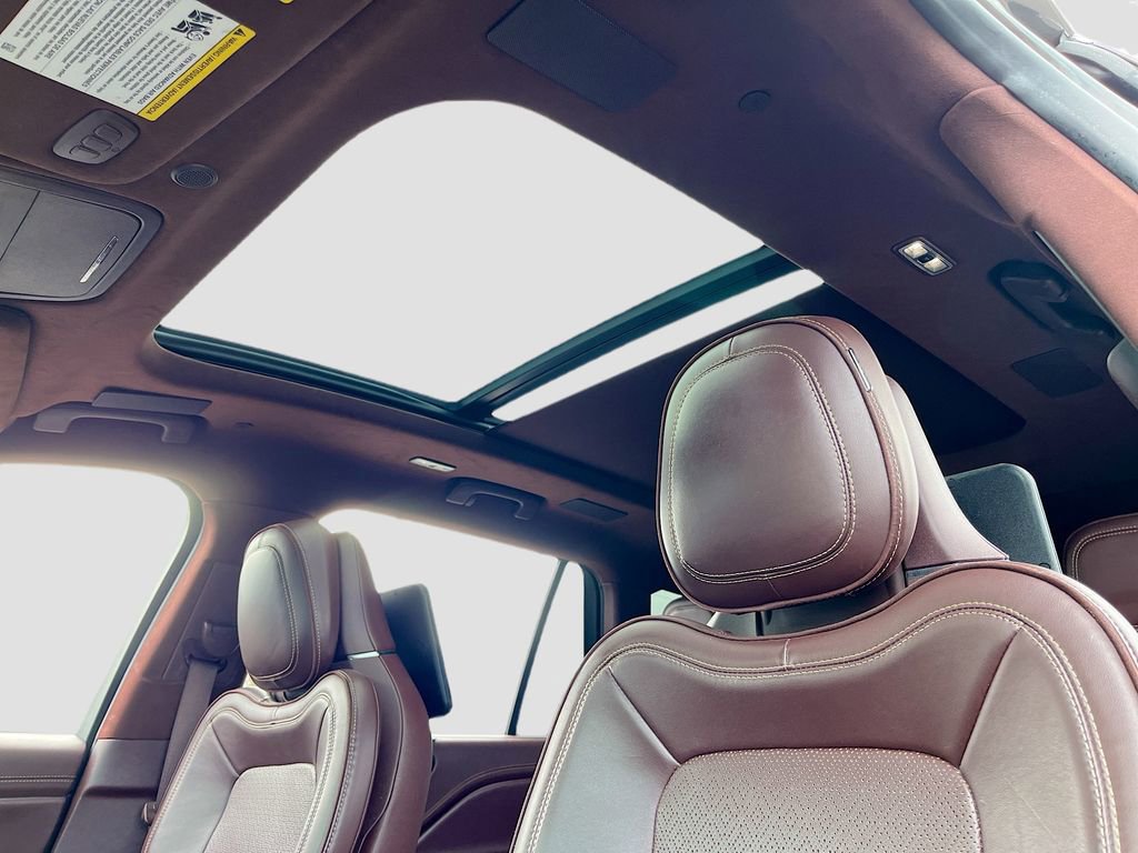 Used 2020 Lincoln Aviator Black Label w/ Dynamic Handling Package image 22