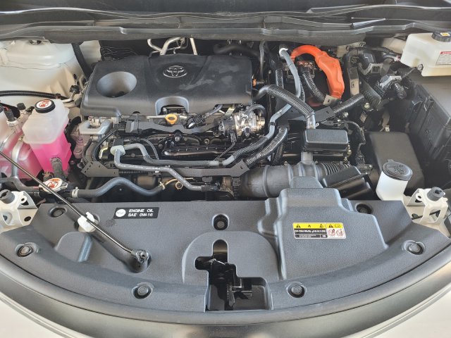 Used 2024 Toyota Sienna LE AWD/4WD image 27