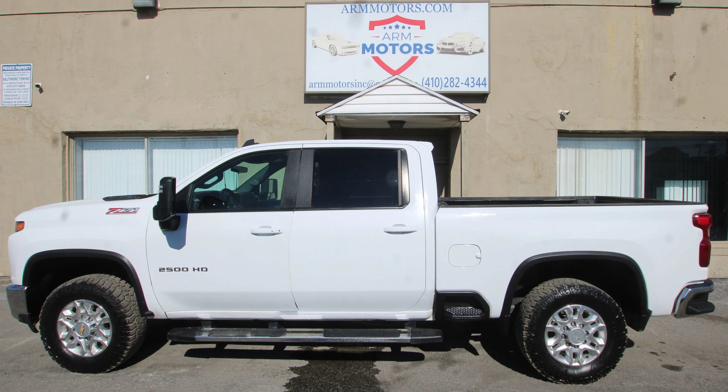 Used 2023 Chevrolet Silverado 2500 LT w/ Convenience Package image 5