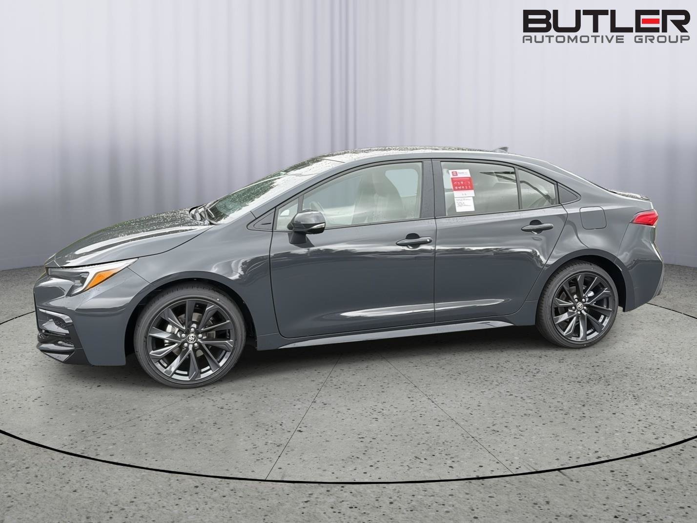 New 2026 Toyota Corolla SE FWD image 3