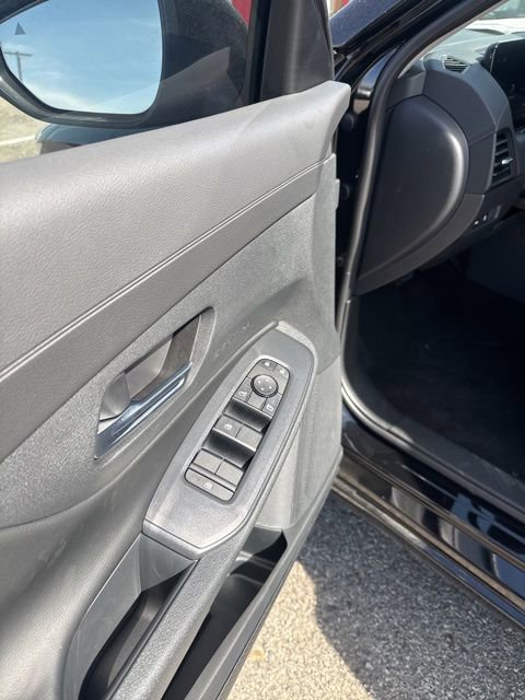 New 2026 Nissan Sentra SV FWD image 8