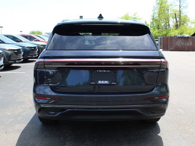 Certified 2024 Lincoln Nautilus Reserve w/ Equipment Group 202A AWD/4WD image 4