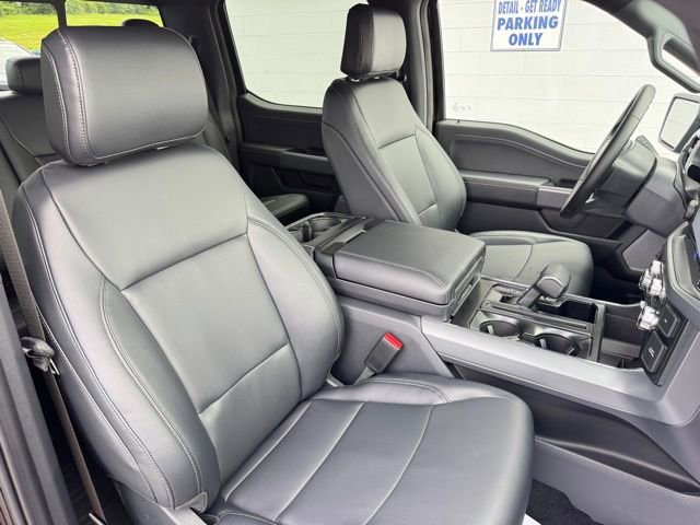 New 2025 Ford F150 XLT w/ Equipment Group 303A High image 32